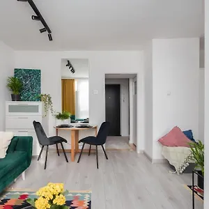 Apartament Specious Center With Park View Polska