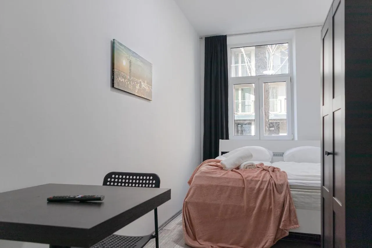 Magnificent 5Br Shared Apartment - Perfect For Longstays Вена Австрия