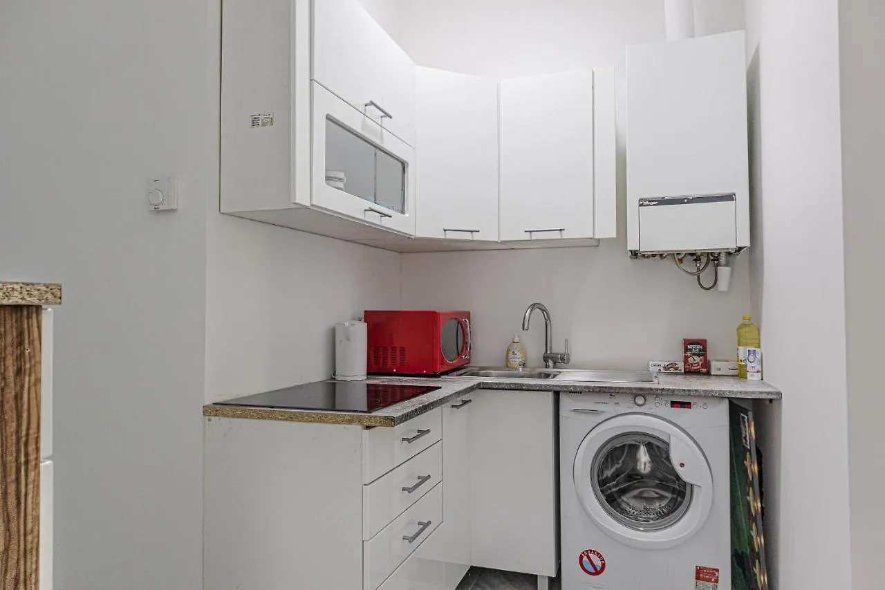 Magnificent 5Br Shared Apartment - Perfect For Longstays Вена
