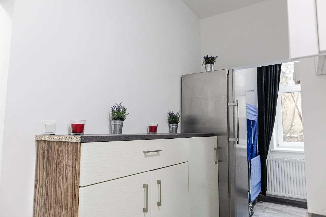Magnificent 5Br Shared Apartment - Perfect For Longstays Вена