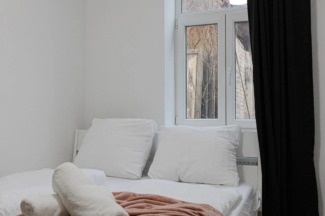 Magnificent 5Br Shared Apartment - Perfect For Longstays Вена