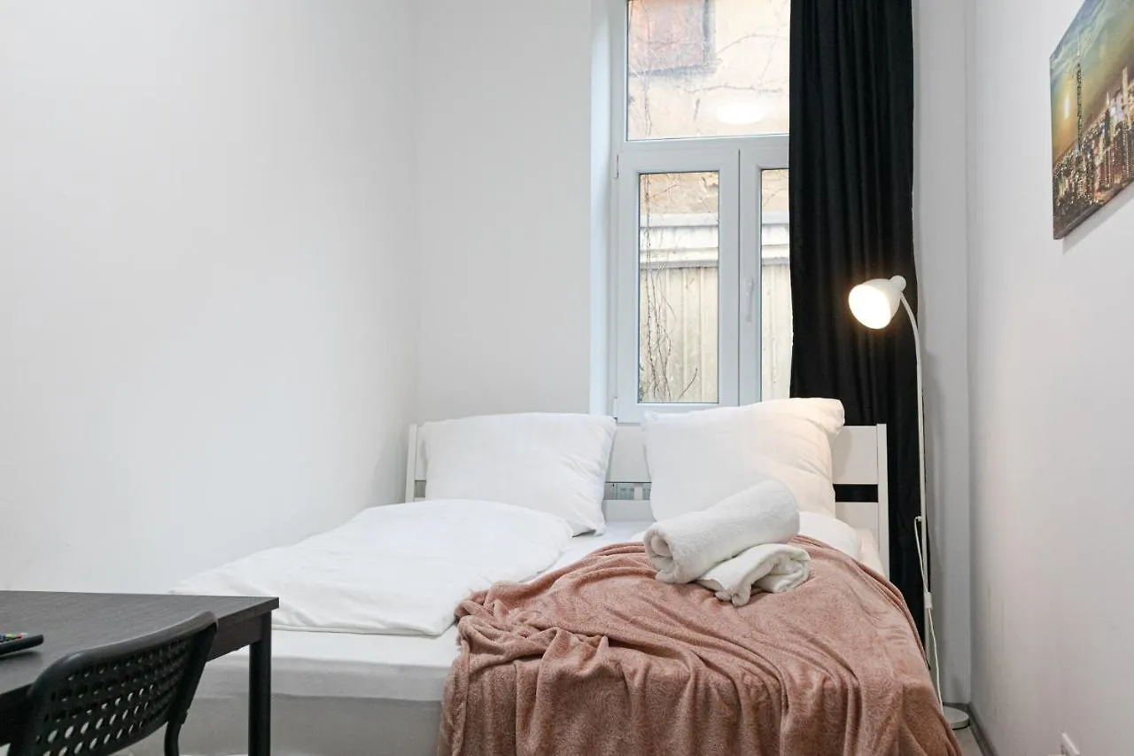 Magnificent 5Br Shared Apartment - Perfect For Longstays Вена